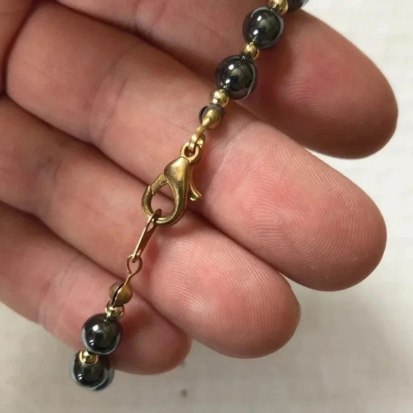 Vintage Metallic Beaded Bracelet - Picture 9 of 10